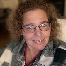 It's going to be a while before the blazer buttons again… we're almost half  way there baby girl 🤰🏼!! Chenue Her