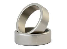 After all, no one like the look of dull and to begin cleaning a stainless steel hob, remove the pan support grates, burners and rings and leave them to soak in a sink full of hot, soapy water. Stainless Steel Jewelry Cleaning And Care Guide
