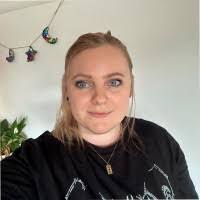 Kate Blackham's Instagram, Twitter & Facebook