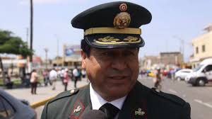 Fiscalía abre investigación a dos jefes PNP por "ranchos"