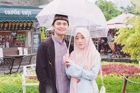 Ustaz arifin ilham baru saja meninggal dunia pada rabu (22/05/2019) di penang, malaysia. Larissa Chou Sebelum Hijab
