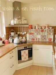 Wei Ein Hauch Ros Greengate In Der K Che Bedroomdecor Kidsbedroomdecor Springbedroomdecor Kitchen Inspirations Decor Home Kitchens