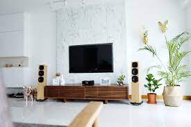 Hi, i have a 60m2 living room with 5m high, due to this large room the sound comming from the tv speakers is really bad and sometimes very hard to understand, so i want to buy some kind of sound system that can improve the computer hardware. An Audio Expert Reveals How To Buy The Right Sound System Qanvast