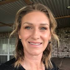 Angie Watson (@angwatso)