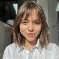 Laura Genco's Instagram, Twitter & Facebook