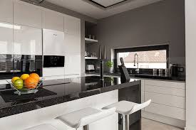 Bu durumlarda bebeğin giyimini kendimize göre ayarladığımızda ya bebeği olması gerekenden ince giydirerek üşütecek ya da olması gerekenden çok. Enerji Ve Tesisat Daikin In Uzmanlari Uyariyor Yeni Kombi Alacaklar Dikkat