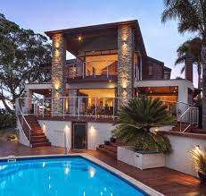 Individuelle Architektur Mit Viel Licht Terrassen Und Pool House Design Photos Modern House Plans Modern Architecture