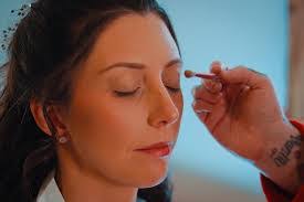 Claire Robb's Instagram, Twitter & Facebook