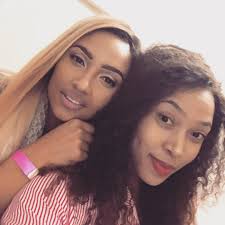 Taking to social media, simz shared a before and after picture of herself showing the kilos she has shed since april this year. Simz Ngema Supports Her Bestie Jo Anne Reyneke News365 Co Za