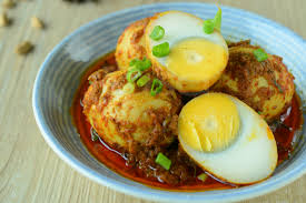 Biasanya kalau masak telur mata, makan dengan kicap sahaja. Suka Lauk Ringkas Ini 10 Resipi Telur Untuk Berbuka Sahur