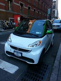 Electric Smart Car By Mercedes Benz Smart Car Electric Smart Car Mercedes Benz