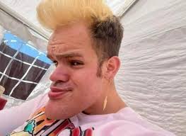 Felipe plays Pokemon, thus relevant content