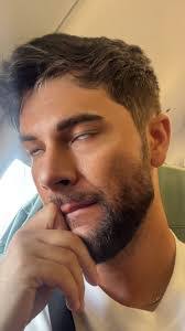 Andrew Mora's Instagram, Twitter & Facebook