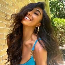 Rhonda Raby's Instagram, Twitter & Facebook