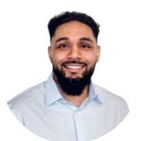 Aziz Kapadia's Instagram, Twitter & Facebook