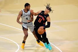 Rick Brunson snaps at De’Aaron Fox after intense moment with Jalen Brunson in Game 2