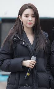 We were speaking korean most of the time so don't forget to. Elkie Clc Kpop Girls Kpop Outfits