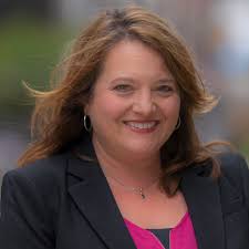 Gina Cavaliere's Instagram, Twitter & Facebook