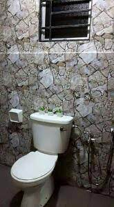 I pasted the wall, pasted the paper and it looks amazing! Wallpaper Bilik Air