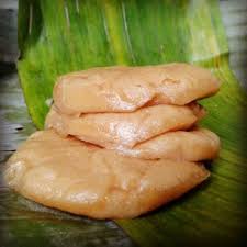 Makanan ini bentuknya bulat dan tipis, teksturnya lembut dan enak di lidah. Serba B Serba Serb Apam Hari Raya