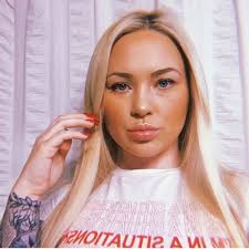 miss brandy (@BrandyHickey)