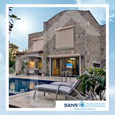 Bitez De Modern Ve Luks Tas Villa Bitez Koy Icinde Etrafi Tas Duvarlarla Cevrili Luks Tas Ev 1500m2 Arsa Icinde Net 200m2 Kullanim Alanli Villa Luks Evler