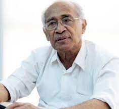 In nine chapters, he discusses the malays and their origin, history, religion, economy, politics and development up to the present day. Group Lodges Police Report Against Syed Husin For Comments Critical Of Royalty The True Net