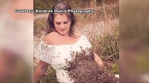 Обзор свадебного белья jjshouse и попробуйте подробнее. Ohio Woman Whose Bee Maternity Shoot Went Viral Suffers Stillbirth