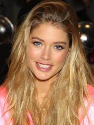 Doutzen kroes is a supermodel best known for her work as a victoria's secrets lingerie model. Compare Doutzen Kroes Height Weight Body Measurements With Other Celebs