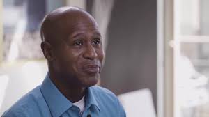 Lonnie Dewitt's Instagram, Twitter & Facebook