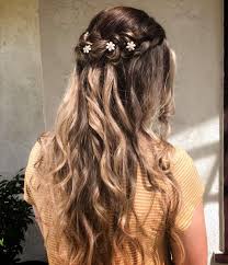 And the first hairstyle which comes to mind encompassing all the three qualities is the half up half down. 22 Half Up Wedding Hairstyles For 2020 Kiss The Bride Magazine