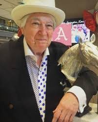 Andrew Holcomb's Instagram, Twitter & Facebook