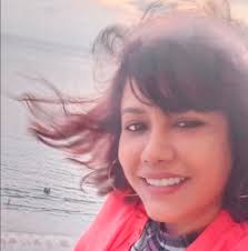 On the sets of the classic film *Masoom*, director Shekhar Kapur is seen  with his stellar cast, including Shabana Azmi, Naseeruddin Shah, Urmila  Matondkar, Jugal Hansraj, and Aradhana Srivastav. This heartwarming picture