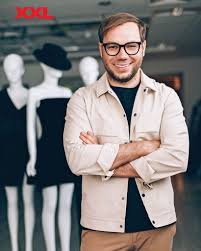 Я к нему поворачиваюсь и говорю: Redkij Kadr Andre Tan Opublikoval Fotografiyu S Zhenoj Womanel