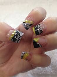 Yellow And Black Acrylic Nail Designs Pin By Brianna Smith On Nails Glitter Acrylic Glitter Gel Nails Glitter Tip Nails Glitter Nail Art