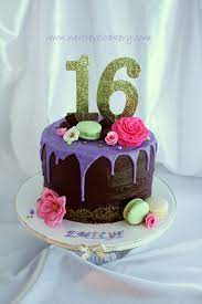 Seventeen can be sweet, too! 16 Year Old Girl Purple Mint Drip Cake Macarons Special Birthday Cakes Cake Birthday Cake