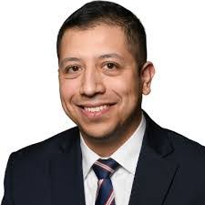 Carl Dehnert's Instagram, Twitter & Facebook