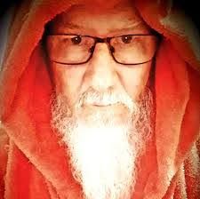 Mac Mclennan's Instagram, Twitter & Facebook