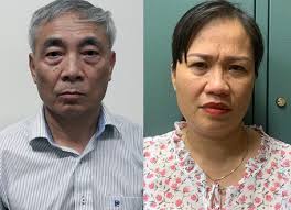 Cựu giám đốc bv bạch mai khai nhận với cơ quan điều tra, quá trình liên doanh, liên kết với bms, đã nhận từ phạm đức tuấn 100 triệu đồng và 10.000 theo kết luận giám định, tiền phẫu thuật bằng robot rosa là hơn 6,6 triệu đồng/ca nhưng bệnh viện bạch mai và công ty bms thu hơn 23 triệu. Nguyen Giam Ä'á»'c Bá»‡nh Viá»‡n Báº¡ch Mai Bá»‹ Báº¯t Vnexpress