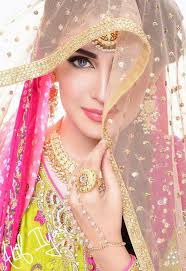Wedding Mehndi Vibes Pakistani Bridal Wear Pakistani Bride Pakistani Bridal