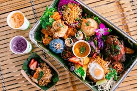 If you don't feel like cooking a complete christmas dinner this holiday season, let safeway help with a prepared holiday meal complete with the sides. 30 East Bay Restaurants With Family Sized Take Out Meals 510 Families