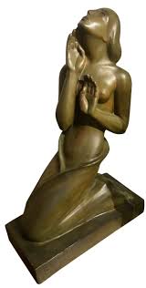 Shop for vintage art deco figurines & miniatures at auction, starting bids at $1. Art And Statues For Sale Statues And Figurines Art Deco Collection