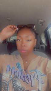 I've been in this group for awhile but never posted 🤭 lol Big 28 this  year, Nov 14th 🎉🎉 All my 14ths can I get a Yurrrrr 🗣❤️