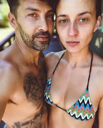 💍 8 year Anniversary! • • Together for over 11 and married for 8 beautiful  years. Through the ups and downs we still smile and laugh together. You are  the best but