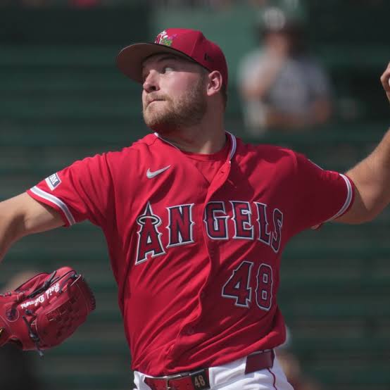 Reid Detmers gives up 3 runs in Angels' shutout loss to Rangers – Orange  County Register