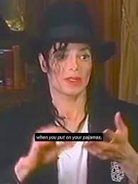 Susan Hepp's Instagram, Twitter & Facebook