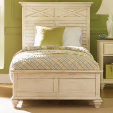 Liberty Furniture Ocean Isle Bed Set Size Queen Lfi775 1 With Images Liberty Furniture Bedroom Furniture Panel Bed