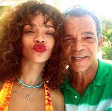 Ronald Fenty, the father of Rihanna, has passed away at age 70.  #TheBigIcon⭐️