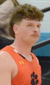 Ashton Crouch's Instagram, Twitter & Facebook