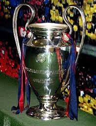 Le vainqueur de la compétition est automatiquement qualifié. Ligue Des Champions De L Uefa Vikidia L Encyclopedie Des 8 13 Ans